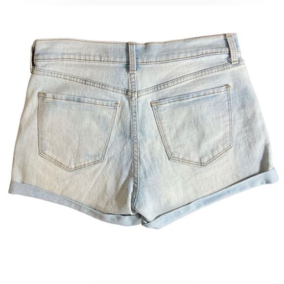 Old Navy rolled bottom jeans shorts light denim size 6 - Picture 2 of 11